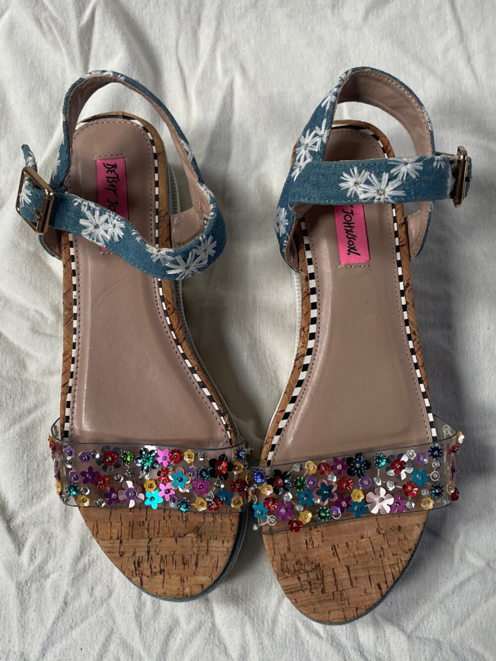 Betsey Johnson Denim Embroidered Flower Sequin Wedge Sandals Size 8.5